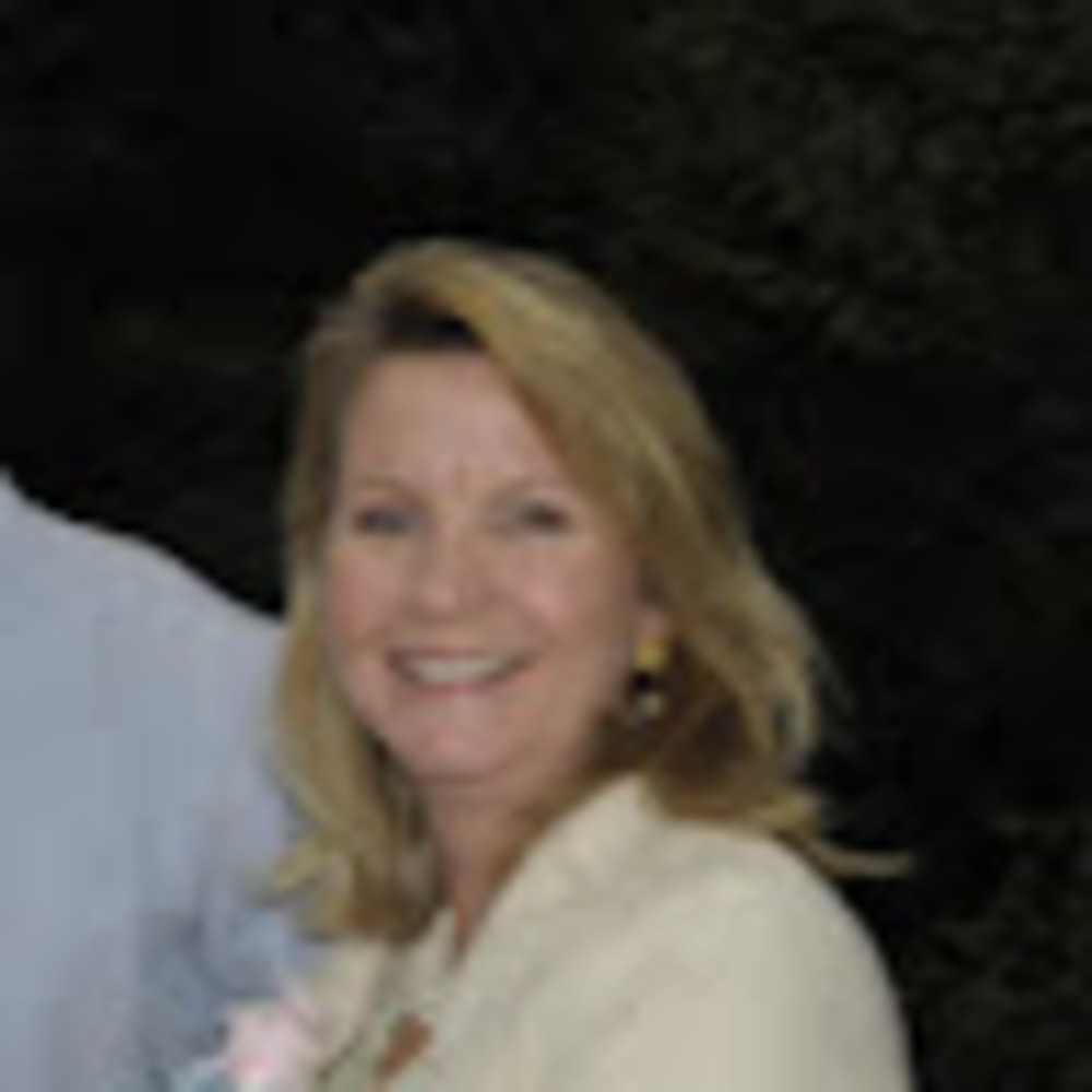 Meet your Posher, Suzanne